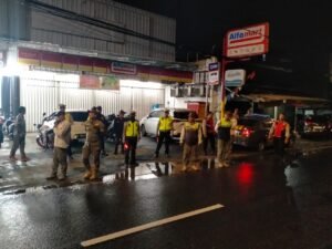 Polsek Pasar Rebo Gelar Patroli Malam, Cegah Kejahatan