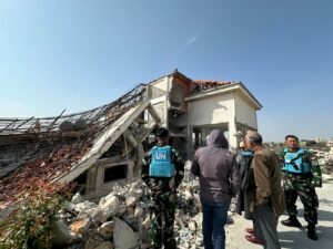 Satgas Indobatt XXIII-R UNIFIL Kunjungi Sekolah di Lebanon Pasca Gencatan Senjata