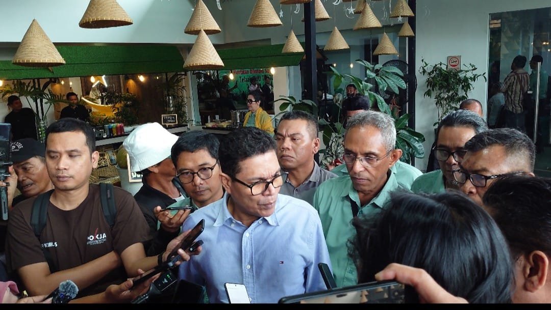 Faizal Assegaf: TNI dan Polri Bukan Musuh Rakyat, tapi Pelindung Negara