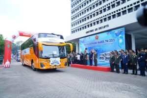 Panglima TNI Lepas Mudik Gratis Keluarga Besar Mabes TNI