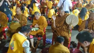 Menempuh 2.800 Km, 38 Bhikkhu Thudong Singgah di Vihara Hemadhiro Mettavati