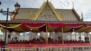 Bhikkhu Thudong Singgah di Si Mian Fo PIK 2, Warnai Toleransi dan Perdamaian