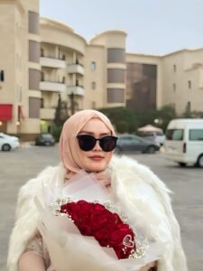 Uci, Perempuan Tangguh dari Garut yang Sukses Rintis Bisnis Skincare dan Apotek dari Nol