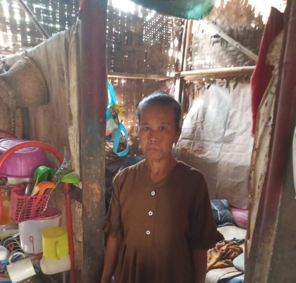 Kisah pilu Jenab,seorang janda tua bersama anaknya di Kab. Tangerang