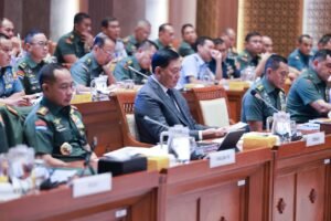 Panglima TNI & Menhan RI Bahas Anggaran 2026 Bersama Komisi 1 DPR