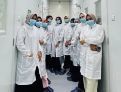 Innerlight Tingkatkan Pengetahuan Tim Lewat Kunjungan Eksklusif ke Pabrik Skincare ESBHI