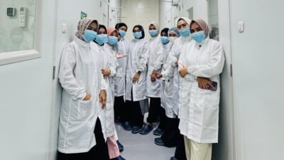 Innerlight Tingkatkan Pengetahuan Tim Lewat Kunjungan Eksklusif ke Pabrik Skincare ESBHI