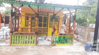 Gajebo ikon Cengkareng, Jakarta Barat yang merupakan ciri khas Betawi