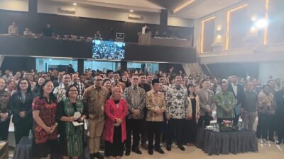 Sejumlah tokoh nasional lintas sektor menghadiri Seminar Natal Nasional 2025 di Jakarta, di antaranya Menteri Agama RI Prof. Dr. KH. Nasaruddin Umar, Menteri PPPA Dra. Hj. Arifatul Choiri Fauzi