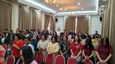 Natal-Bona Taon bangun masa depan rukun berpegang adat-iman