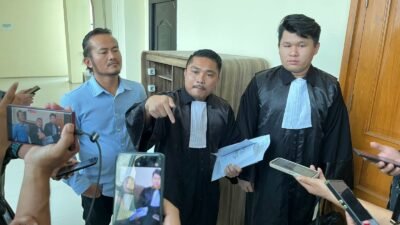 Kuasa hukum Budi menilai jaksa mengabaikan KUHP baru dan mendorong majelis hakim menghentikan perkara demi kepastian hukum.