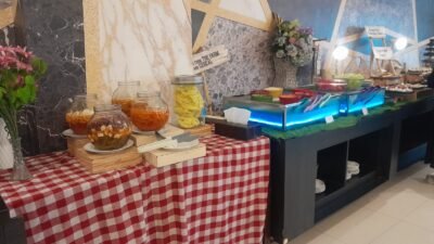 Hidangan Berbuka Puasa di Oma Wajik Resto