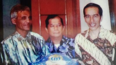 Yance Rahayaan pencetus dan penyelenggara Sabuk Emas I dan Sabuk Emas II di tanah air
