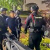 Tawuran Berhasil Digagalkan di Cikarang, Brimob Amankan Sajam dan Pelaku