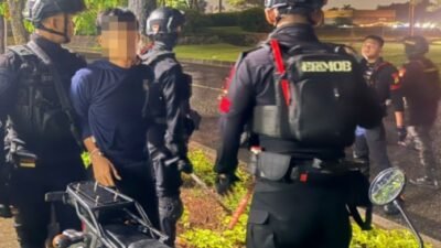 Tawuran Berhasil Digagalkan di Cikarang, Brimob Amankan Sajam dan Pelaku