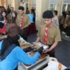 SPPG Polri Pejaten Uji Coba MBG Sistem Prasmanan di SMA Kemala Bhayangkari 1