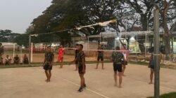 Satgas TMMD ke-128 Hadirkan Keakraban, TNI dan Warga Godo Olahraga Bersama