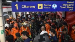 66 Korban Kecelakaan Kereta, Prajurit Kodam Jaya Sigap di Lokasi