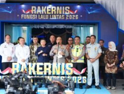 Wakapolri Dorong Transformasi Digital, Korlantas Polri Luncurkan SIM Digital dan E-TLE Drone Mobile