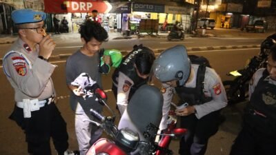 Polres Metro Jakbar Perketat Pengawasan Dini Hari, Satu Kendaraan Diamankan