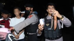 Polres Metro Jakarta Barat Sita Sabu dan Senjata Tajam Saat Patroli Mobile Dini Hari