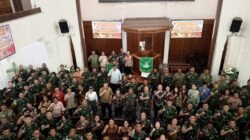 Ibadah Syukur HUT Ke-81 TNI, Prajurit dan PNS TNI AD Perkuat Iman dan Integritas