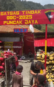 Satgas Tindak Operasi Damai Cartenz 2025 Bakti Sosial Untuk Anak-anak di Distrik Mulia