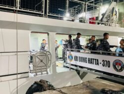 Gempa NTT: TNI Salurkan 251,317 Ton Bantuan, Ribuan Personel Turun ke Lapangan