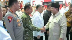 Panglima TNI dan Presiden Prabowo Saksikan Penyerahan Hasil Penertiban Kawasan Hutan Tahap Kedelapan
